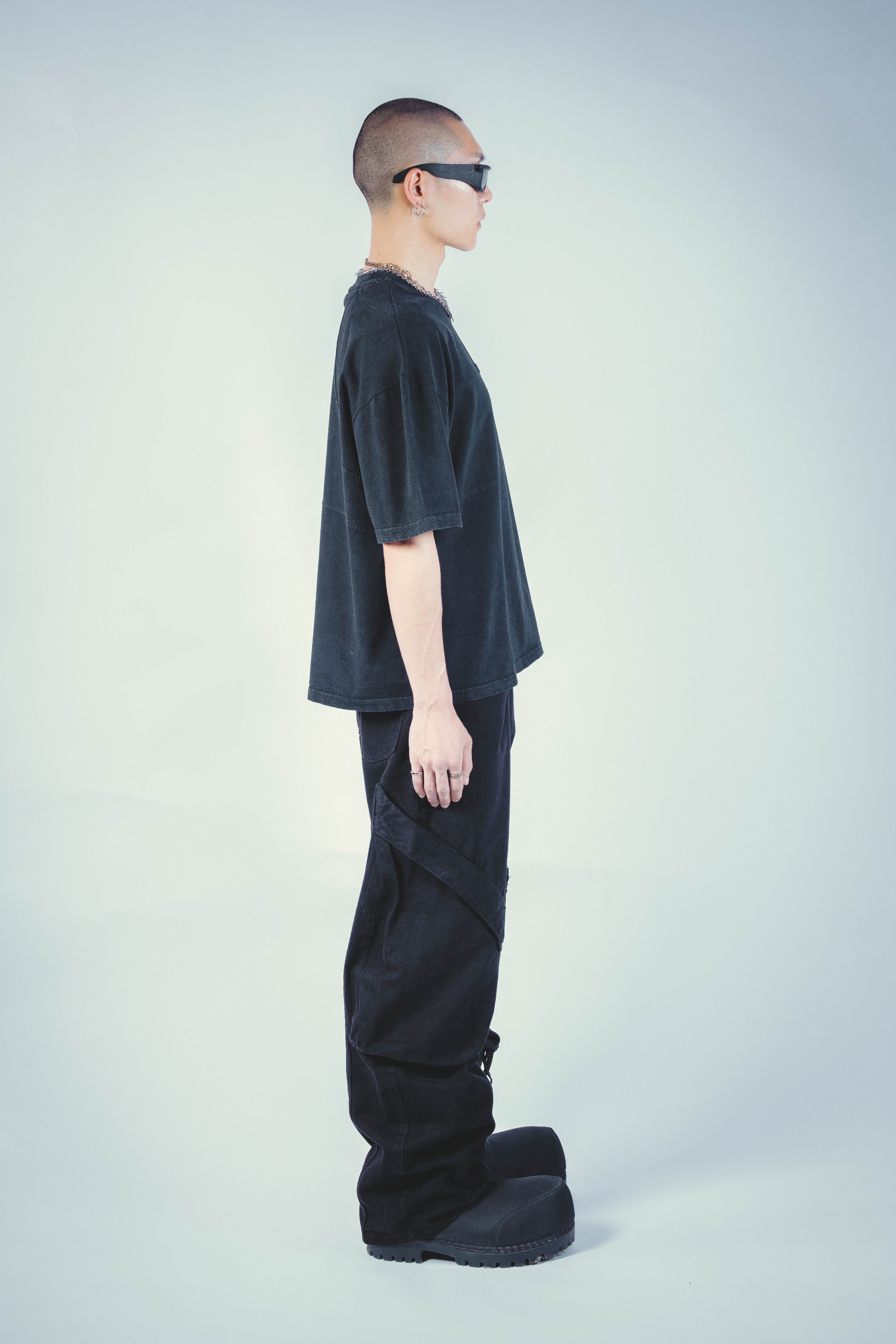 SHADE CARGO PANTS BLACK UNISEX