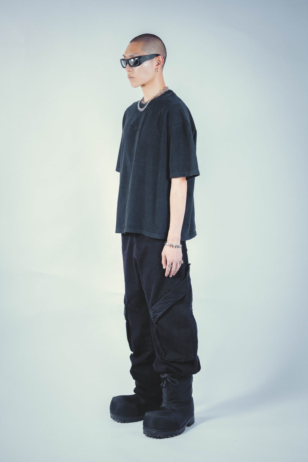 SHADE CARGO PANTS BLACK UNISEX