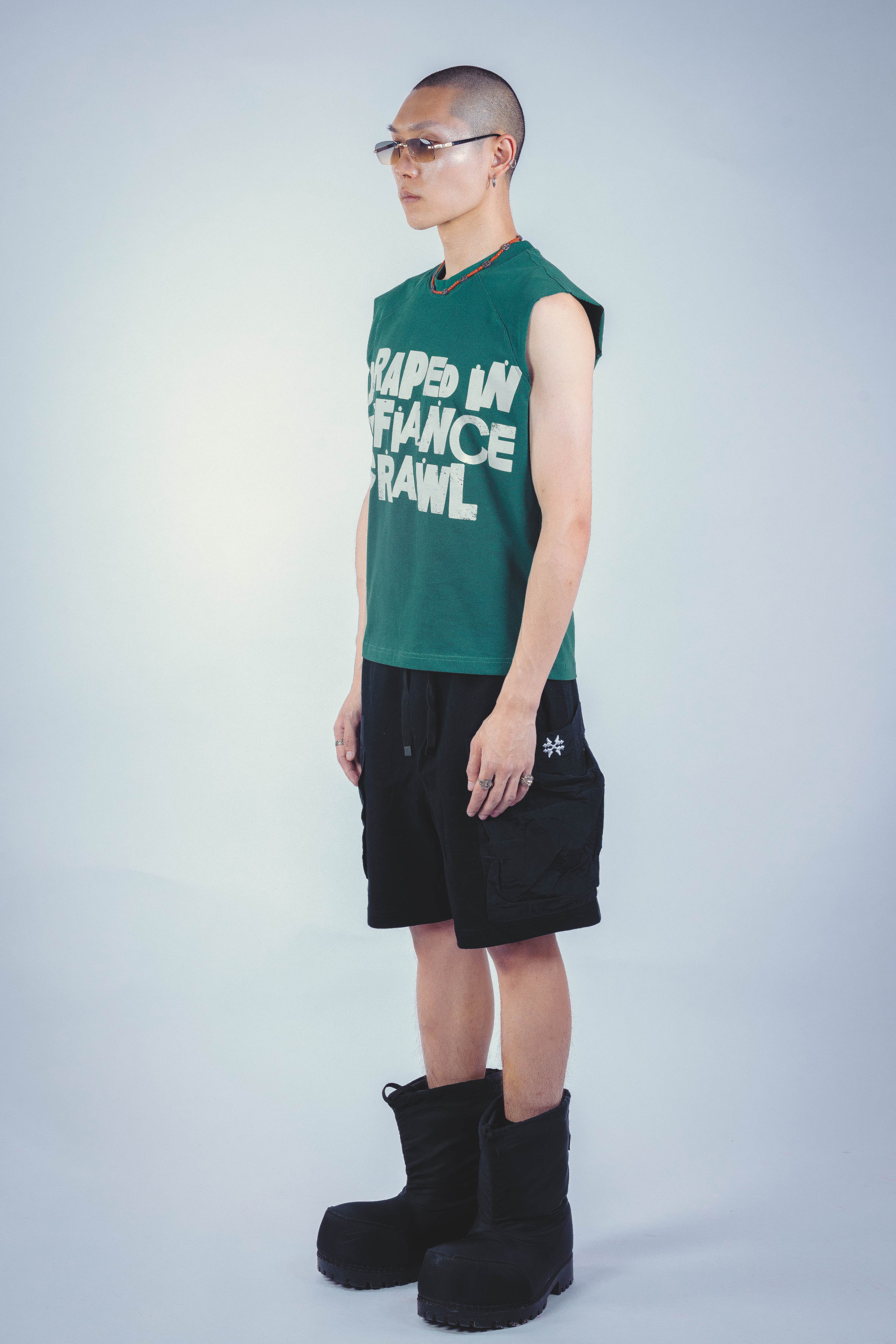 DRAPE SLEEVELESS TSHIRT GREEN UNISEX