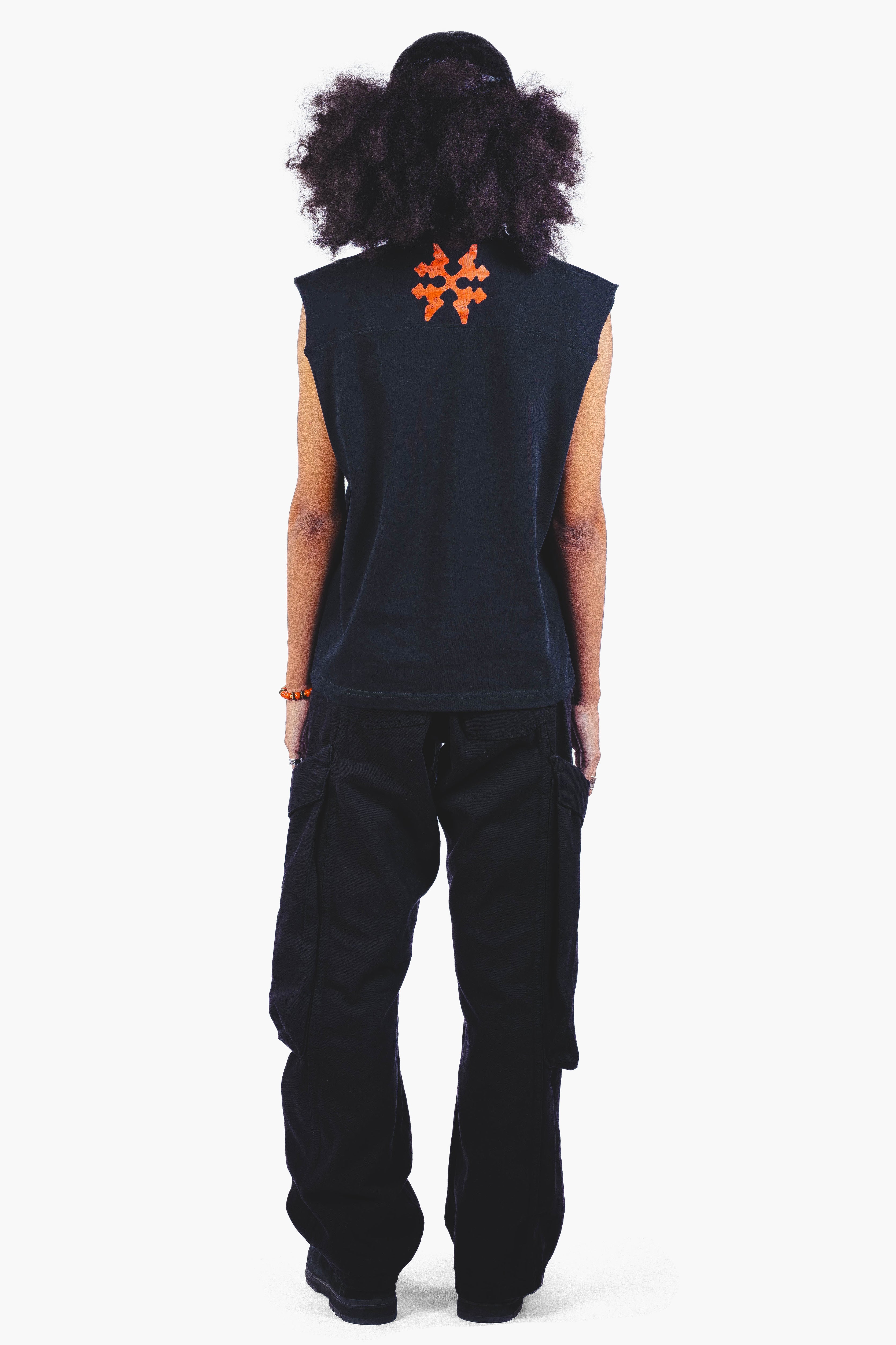 DRAPE SLEEVELESS TSHIRT BLACK UNISEX