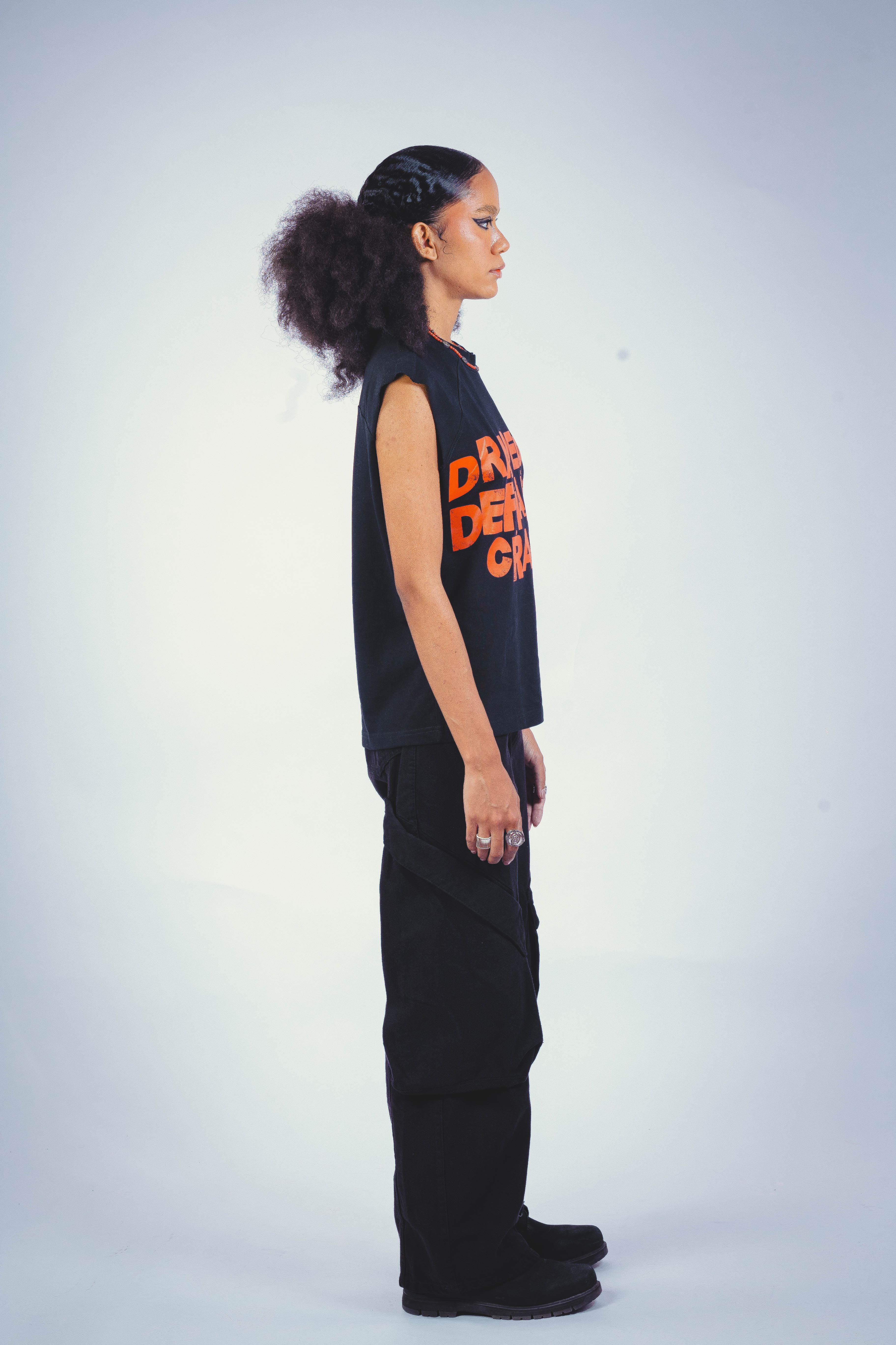 DRAPE SLEEVELESS TSHIRT BLACK UNISEX