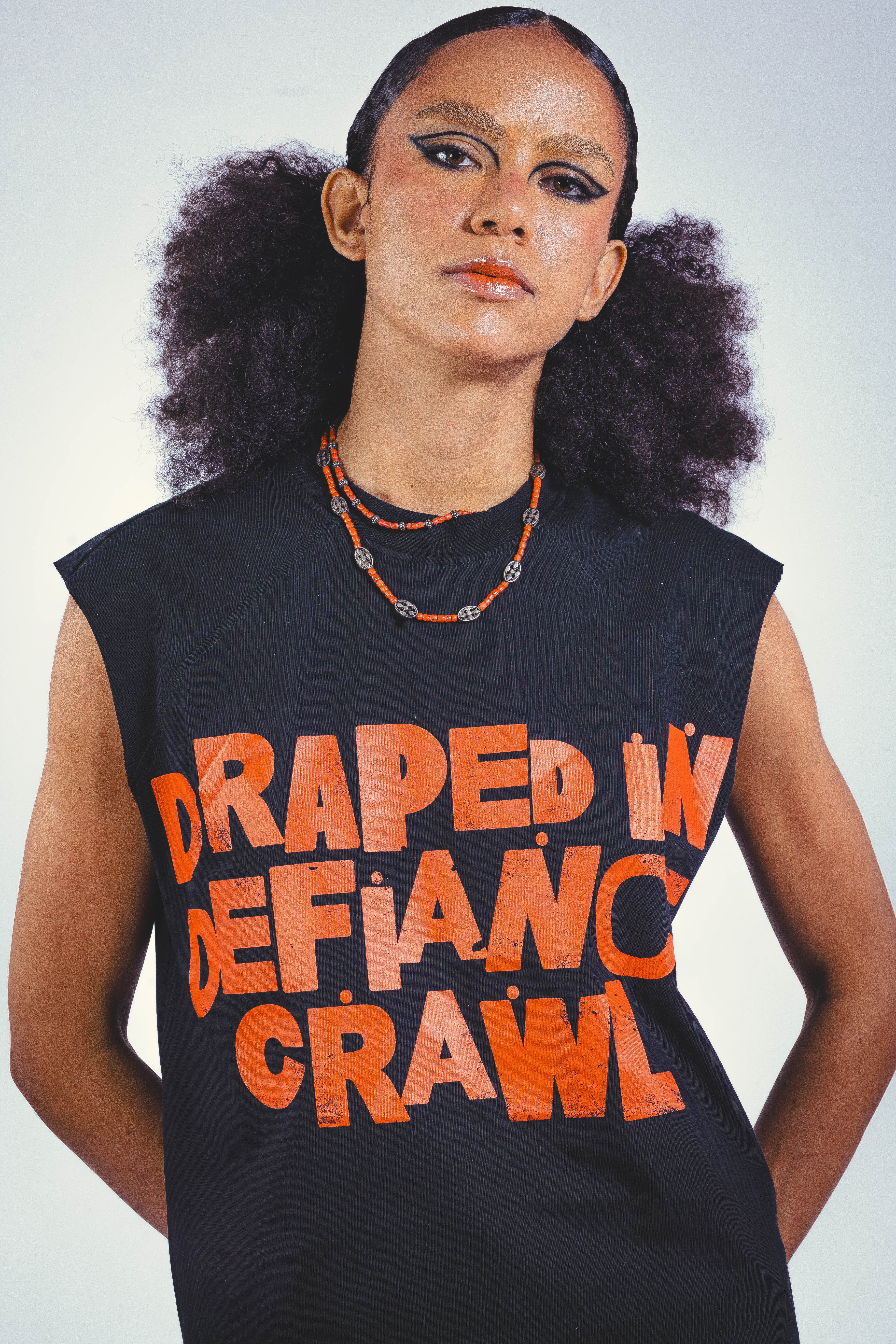 DRAPE SLEEVELESS TSHIRT BLACK UNISEX